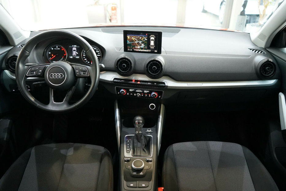 Продам Audi Q2 2017 года в Киеве