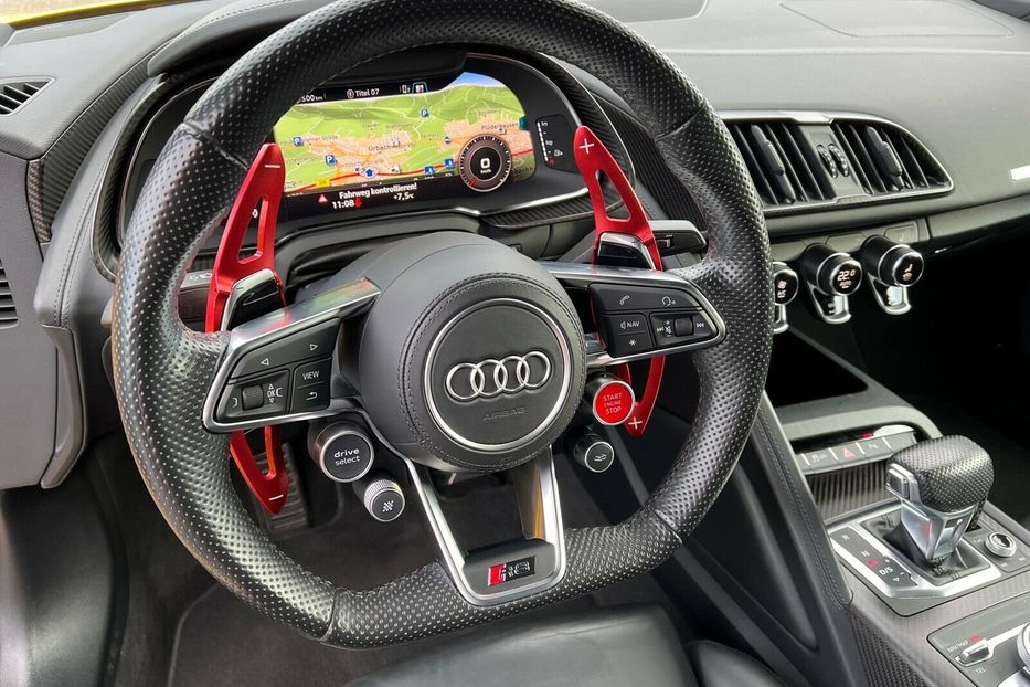Продам Audi R8 Coupe 2017 года в Киеве