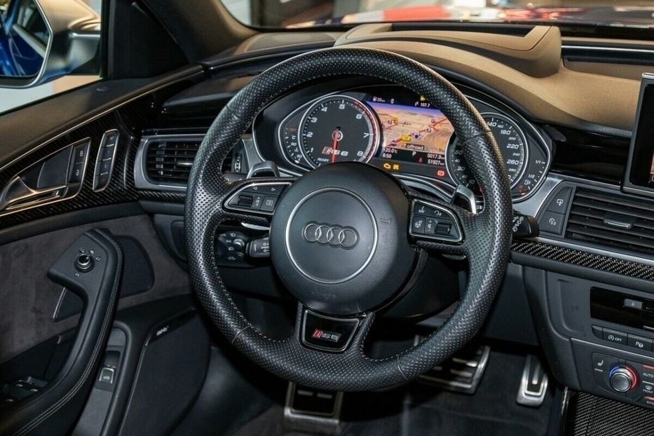 Продам Audi RS6 Avant Quattro 2017 года в Киеве