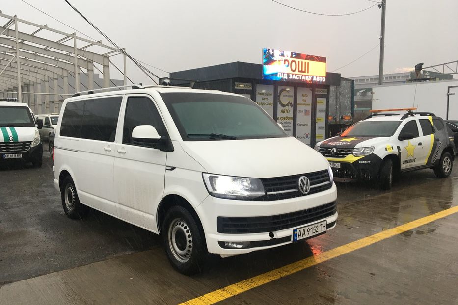 Продам Volkswagen T5 (Transporter) груз Бронирован ПЗСА 3 2011 года в Киеве