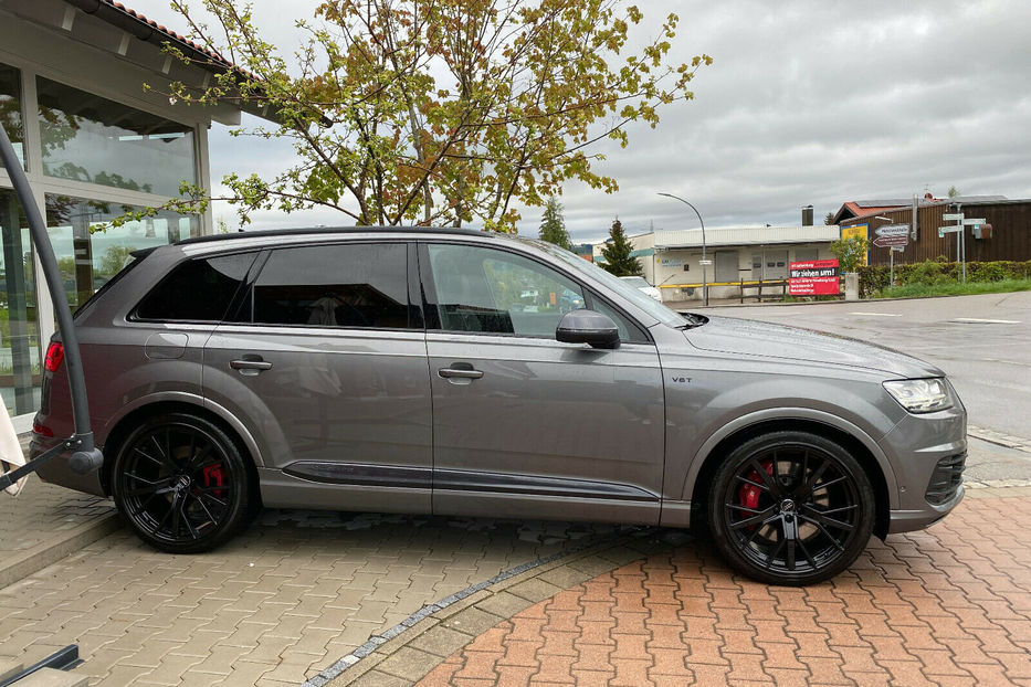 Продам Audi SQ 7 Quattro 2017 года в Киеве