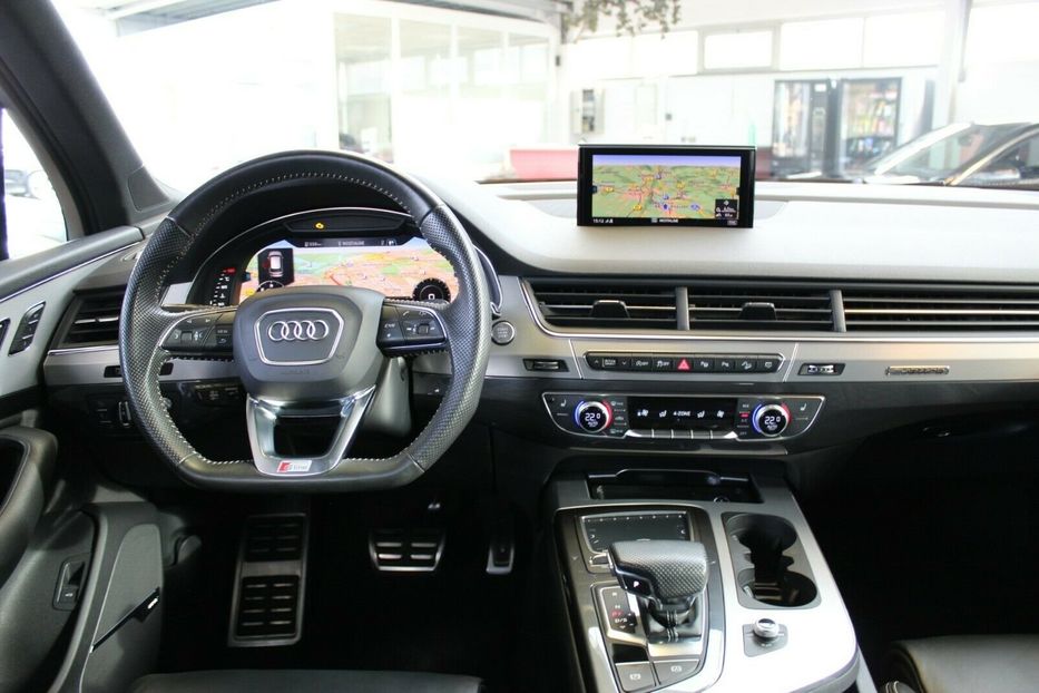 Продам Audi Q7 S-Line Quattro 2018 года в Киеве