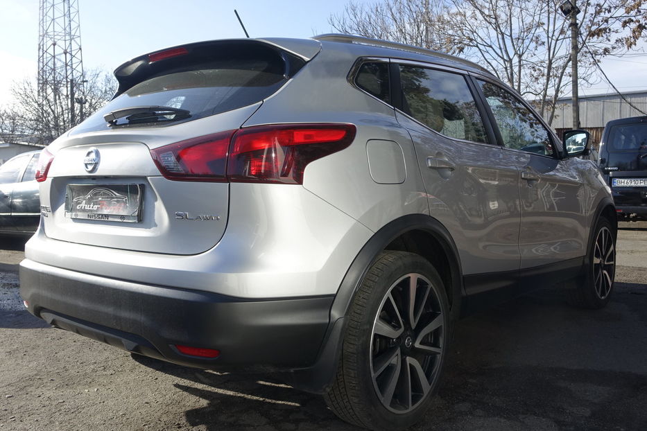 Продам Nissan Rogue SPORT SL AWD 2019 года в Одессе