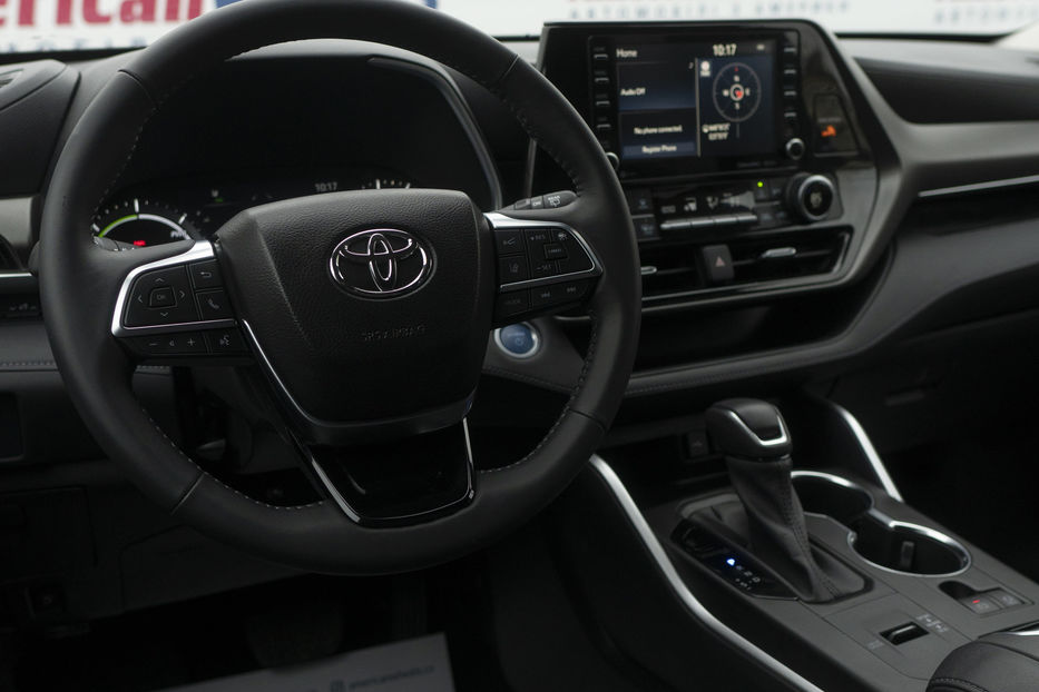 Продам Toyota Highlander XLE Hybrid 2021 года в Черновцах