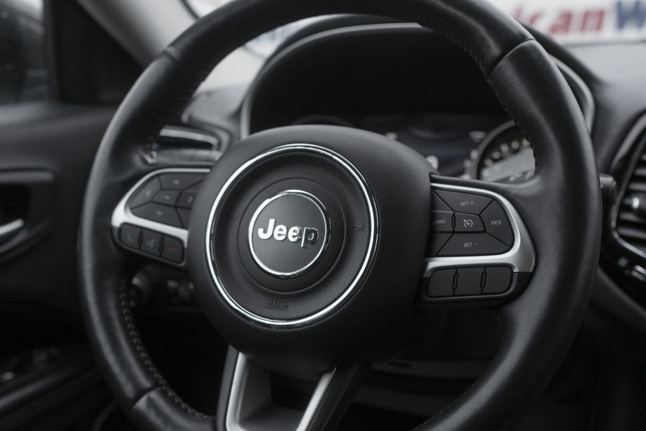 Продам Jeep Compass  Limited 2018 года в Черновцах