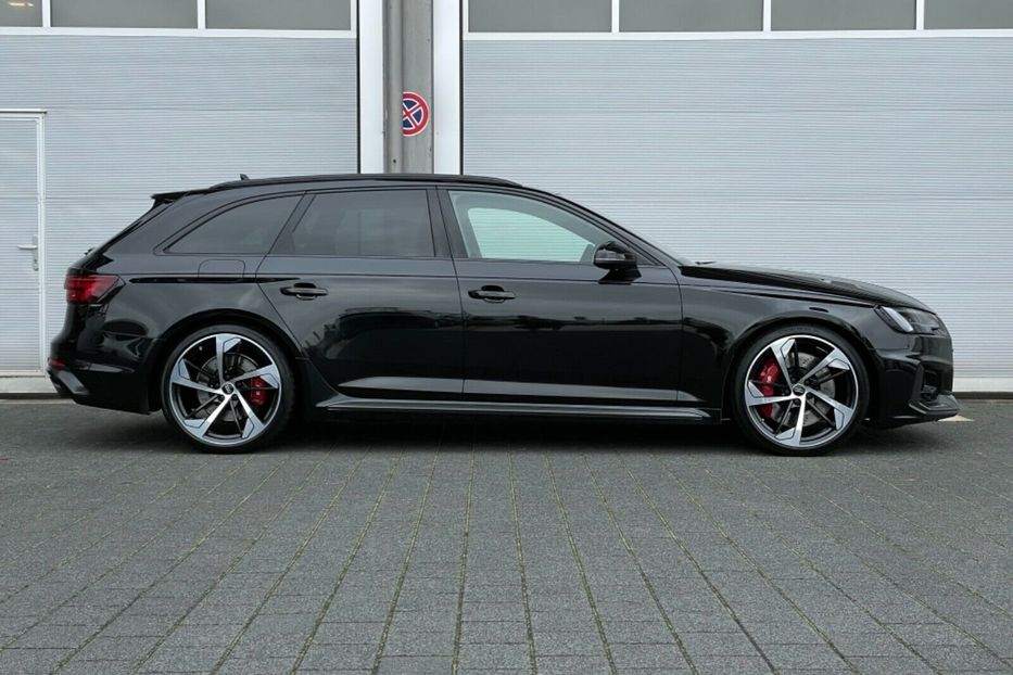 Продам Audi RS 4 Avant Quattro 2018 года в Киеве