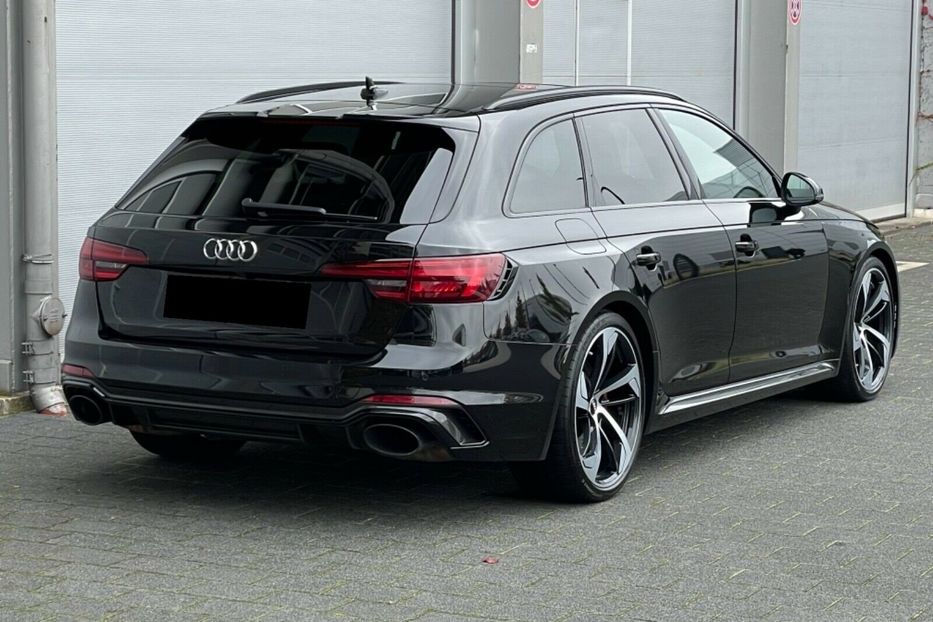 Продам Audi RS 4 Avant Quattro 2018 года в Киеве