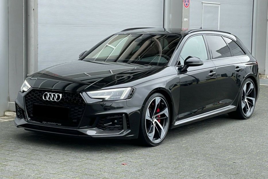 Продам Audi RS 4 Avant Quattro 2018 года в Киеве