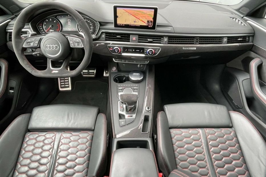 Продам Audi RS 4 Avant Quattro 2018 года в Киеве
