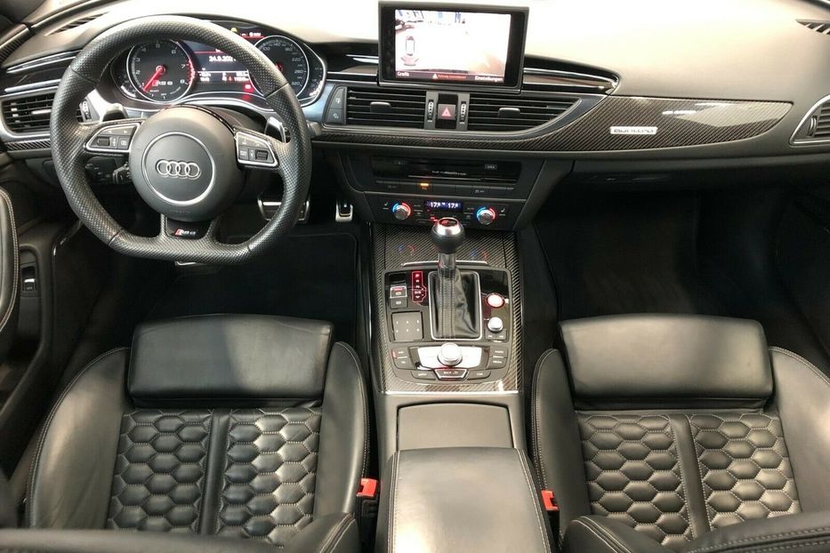 Продам Audi RS6 Avant Quattro 2018 года в Киеве