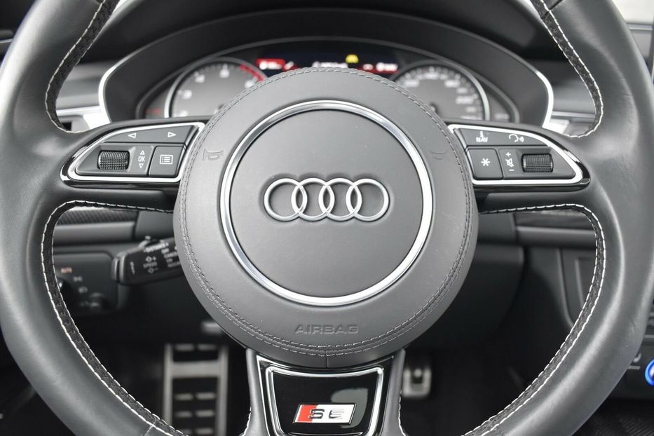 Продам Audi S6 2018 года в Киеве