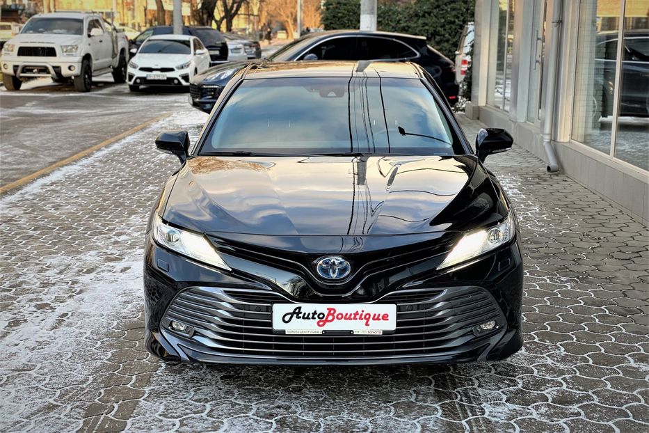 Продам Toyota Camry 2020 года в Одессе