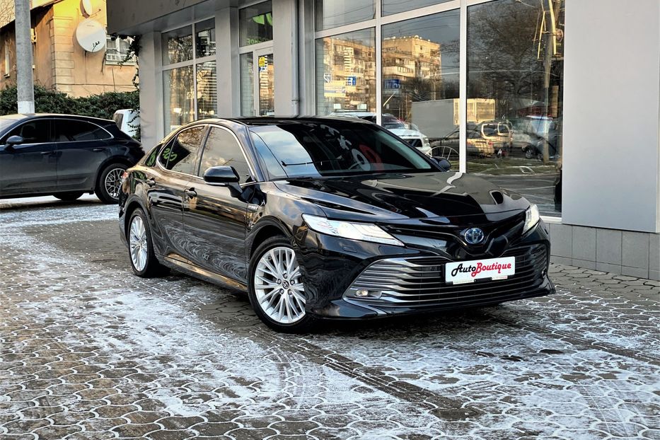 Продам Toyota Camry 2020 года в Одессе