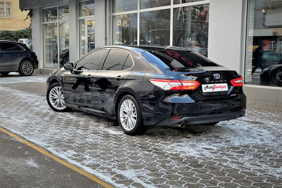 Продам Toyota Camry 2020 года в Одессе