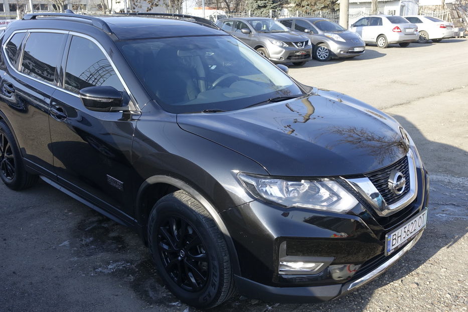 Продам Nissan Rogue BLACK EDITION 2018 года в Одессе