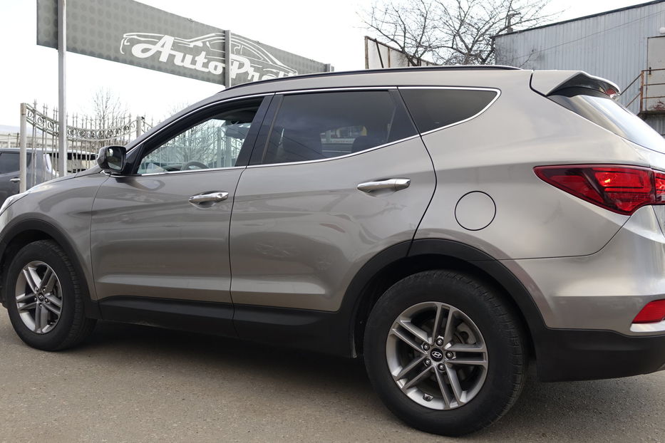 Продам Hyundai Santa FE AWD 2017 года в Одессе