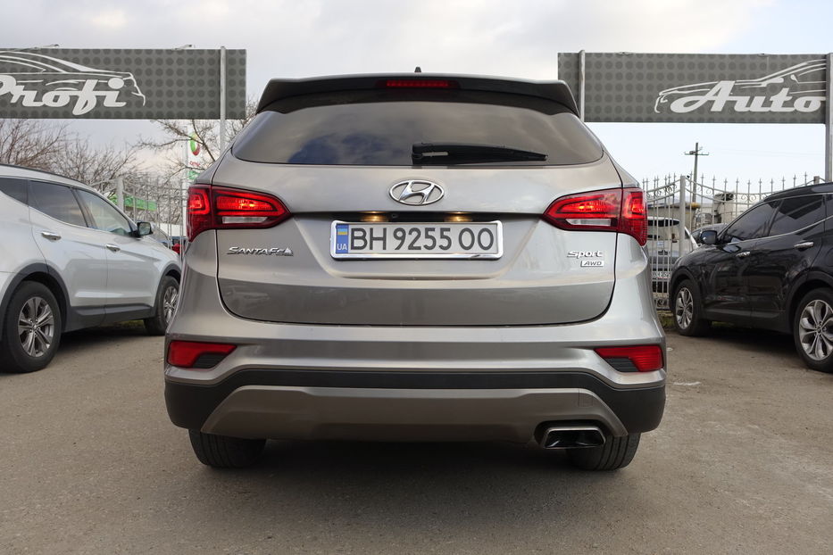 Продам Hyundai Santa FE AWD 2017 года в Одессе