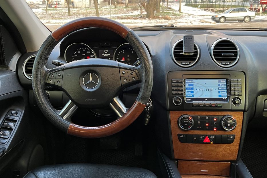 Продам Mercedes-Benz ML-Class 320 2008 года в Николаеве