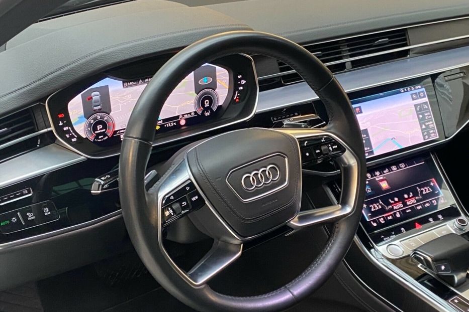 Продам Audi A8 Quattro 2019 года в Киеве