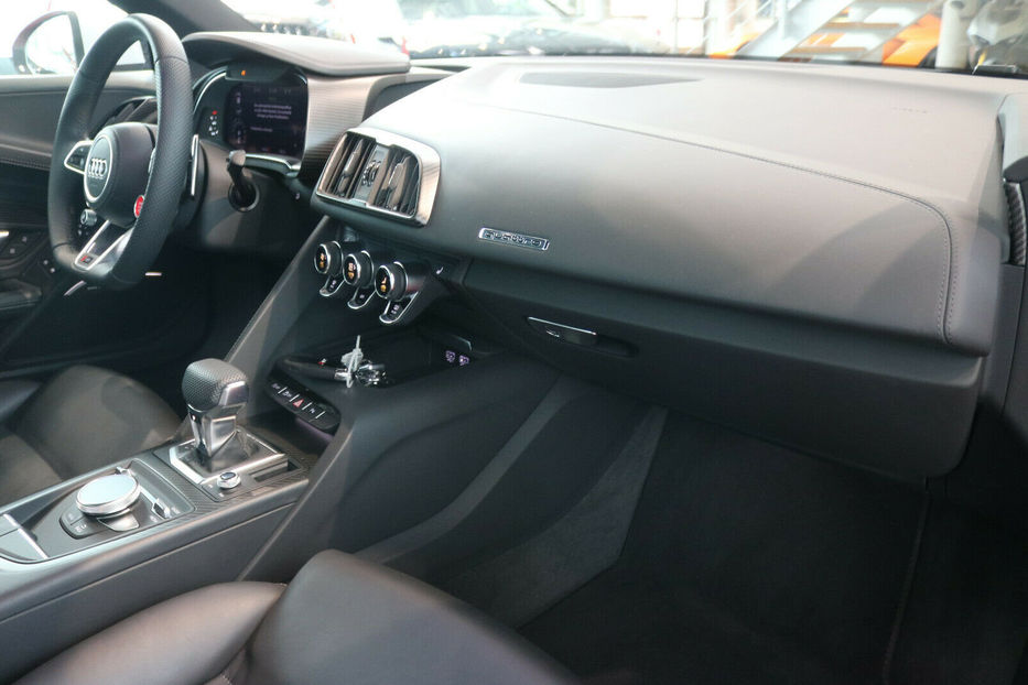 Продам Audi R8 Quattro 2019 года в Киеве