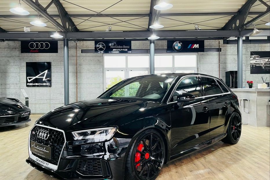 Продам Audi RS3 Quattro 2019 года в Киеве