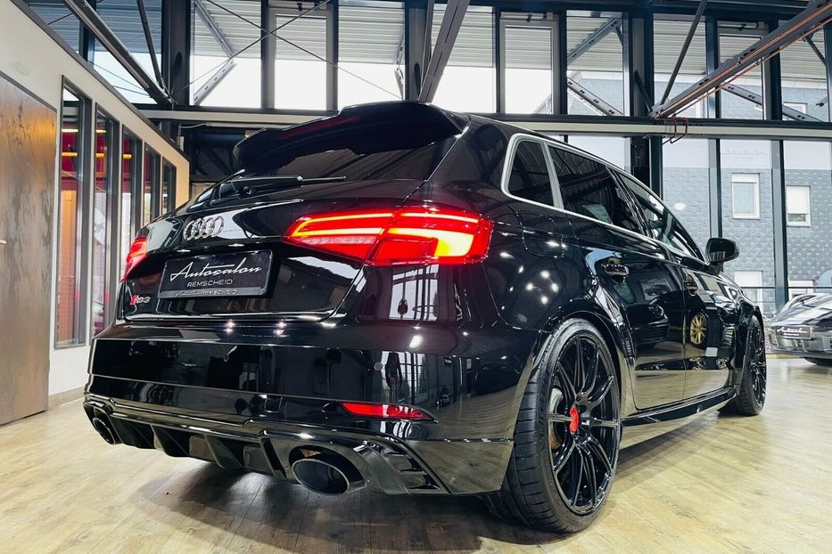 Продам Audi RS3 Quattro 2019 года в Киеве