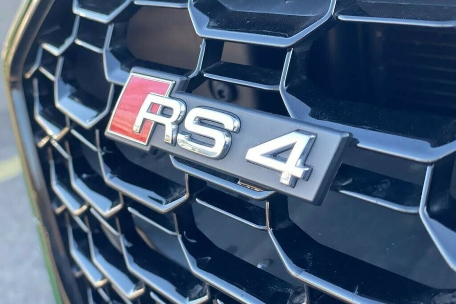 Продам Audi RS4  Quattro 2019 года в Киеве