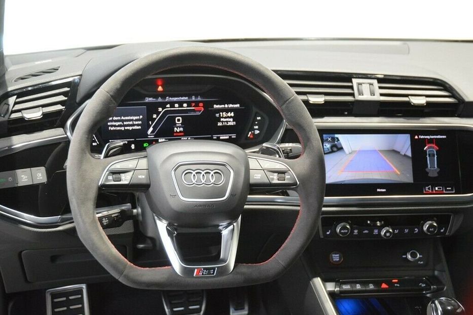 Продам Audi Q3 RS 2019 года в Киеве