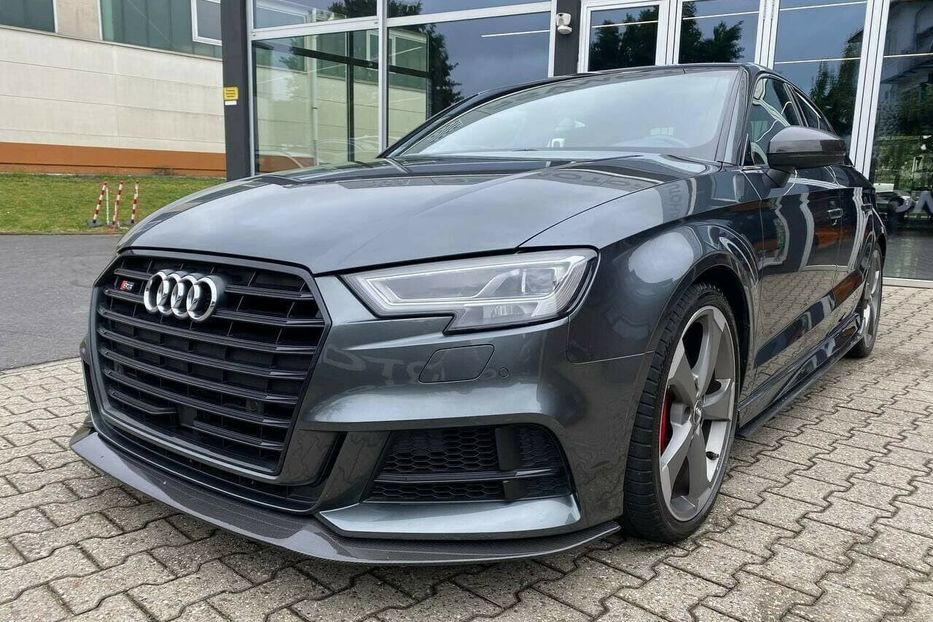 Продам Audi S3 Quattro 2019 года в Киеве