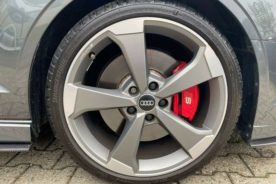 Продам Audi S3 Quattro 2019 года в Киеве