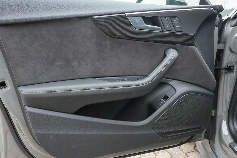 Продам Audi S5 Quattro 2019 года в Киеве