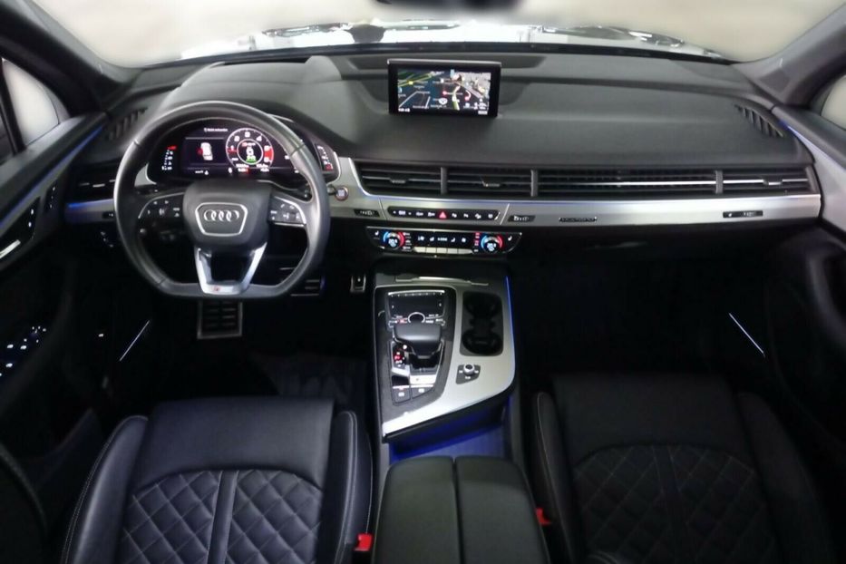 Продам Audi SQ 7 Quattro 2019 года в Киеве