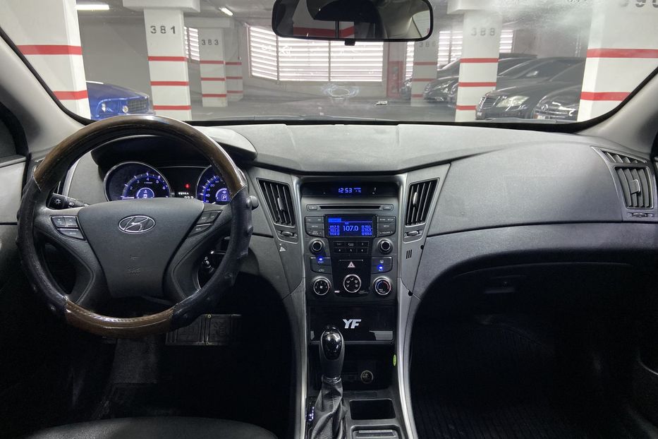 Продам Hyundai Sonata LPI 2013 года в Одессе