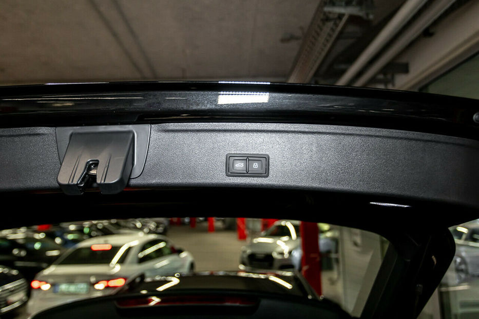 Продам Audi A4 Allroad Quattro 2020 года в Киеве
