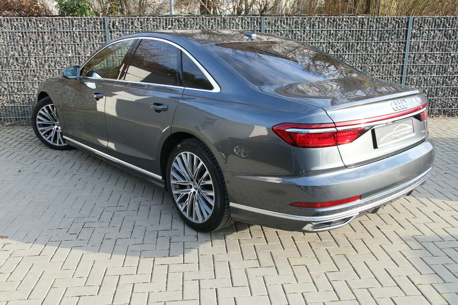 Продам Audi A8 Quattro 2020 года в Киеве