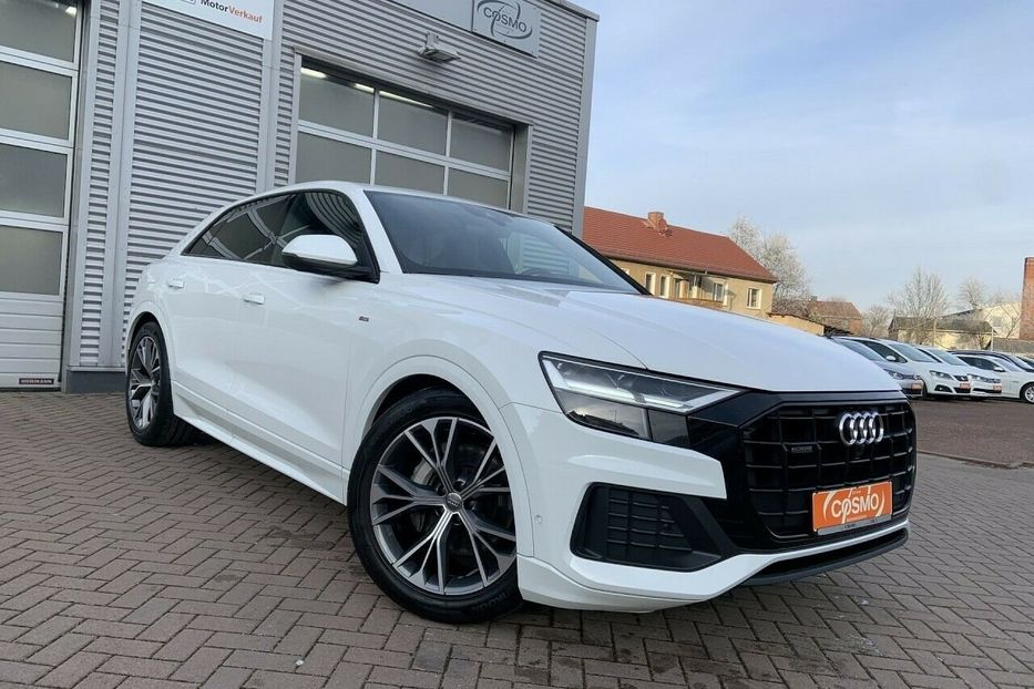 Продам Audi Q8 S-Line Quattro 2020 года в Киеве