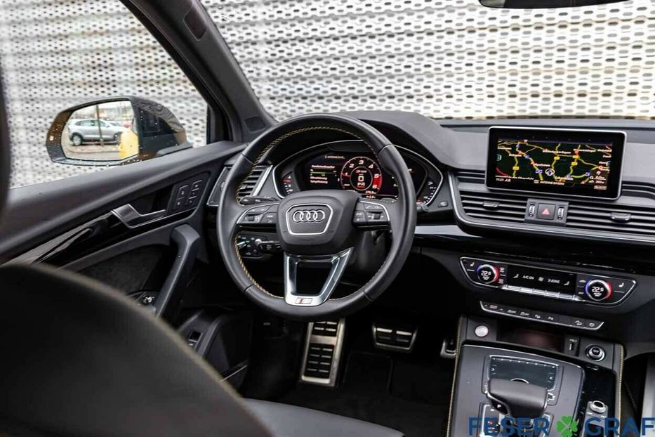 Продам Audi SQ 5 Quattro 2020 года в Киеве