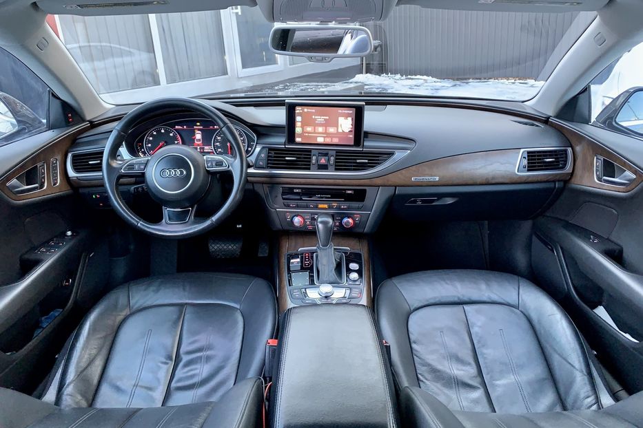 Продам Audi A7 S-Line Restyling 2014 года в Киеве