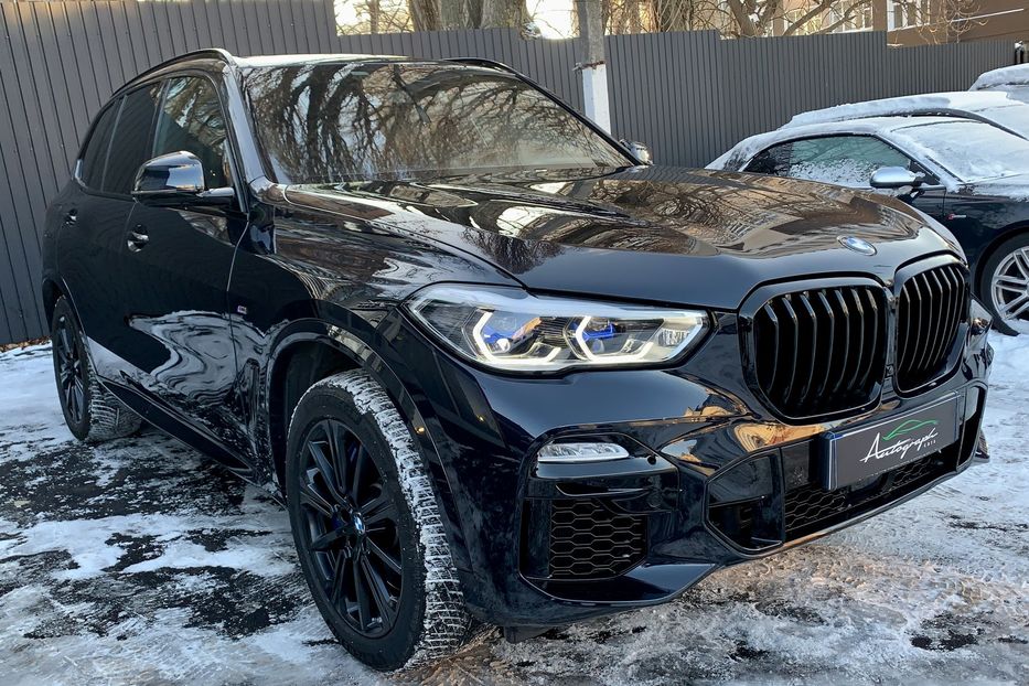 Продам BMW X5 M 50D Official 2019 года в Киеве