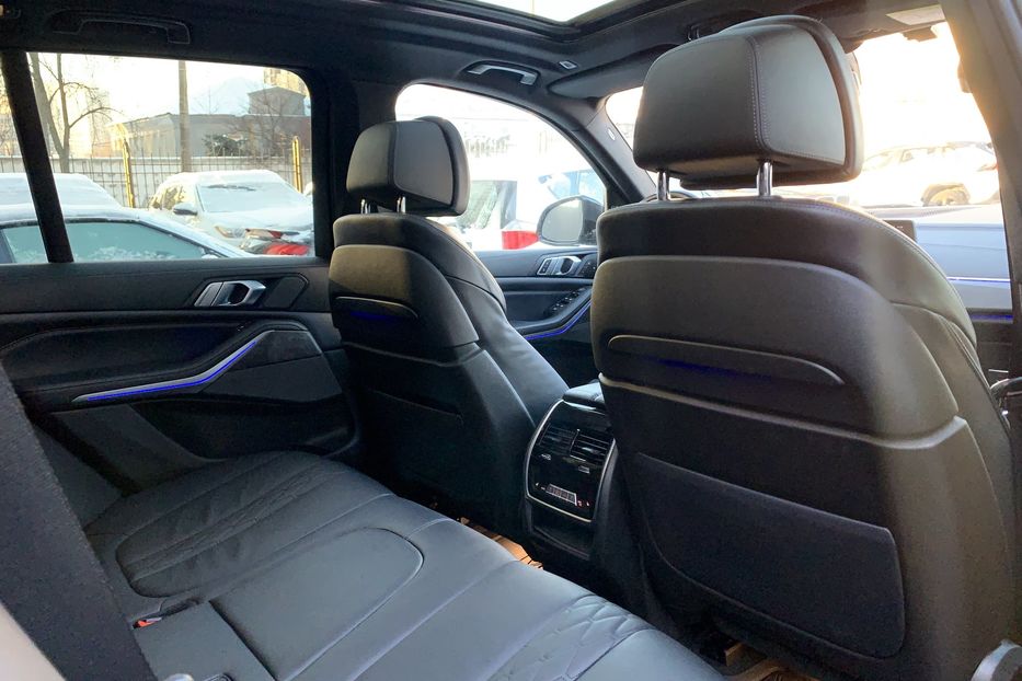 Продам BMW X5 M 50D Official 2019 года в Киеве