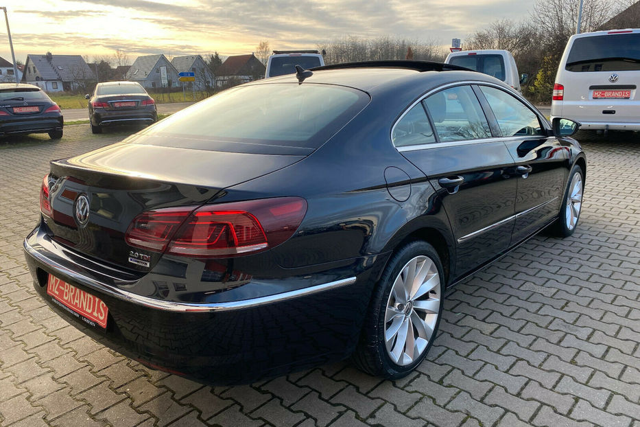 Продам Volkswagen Passat CC 2018 года в Киеве