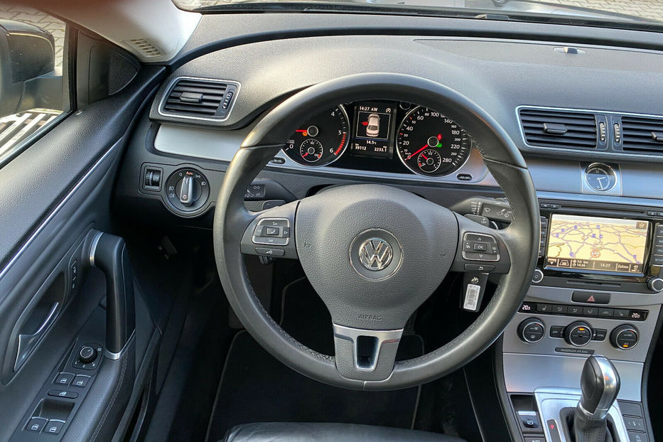 Продам Volkswagen Passat CC 2018 года в Киеве