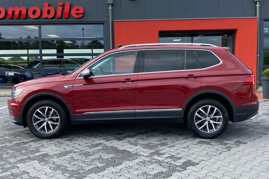 Продам Volkswagen Tiguan Allspace 2018 года в Киеве