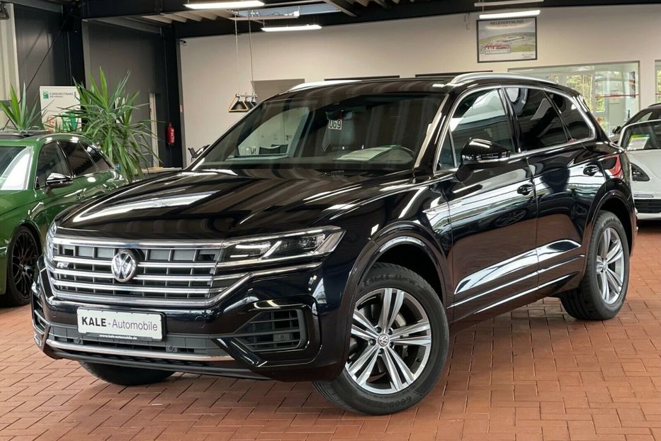 Продам Volkswagen Touareg 4Motion R-Line 2018 года в Киеве
