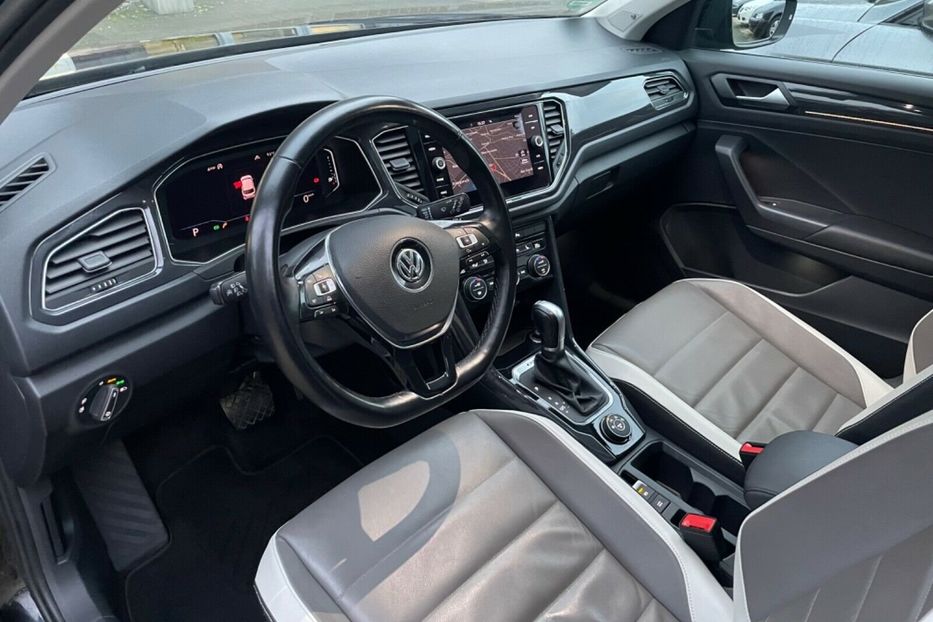 Продам Volkswagen T-Roc 2018 года в Киеве
