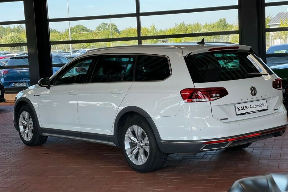 Продам Volkswagen Passat Alltrack 4Motion 2019 года в Киеве