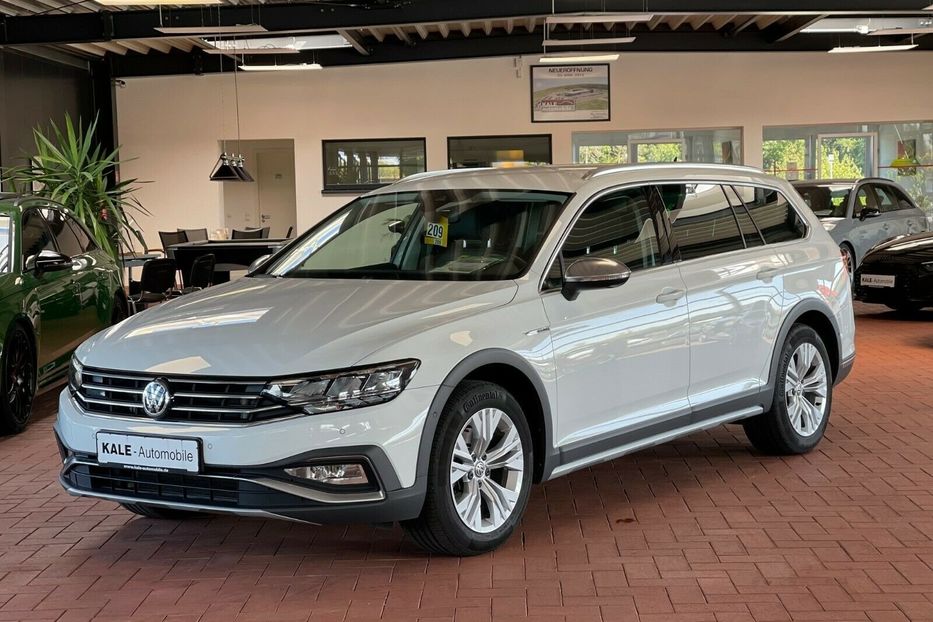 Продам Volkswagen Passat Alltrack 4Motion 2019 года в Киеве