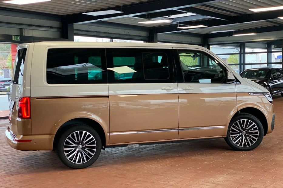 Продам Volkswagen Multivan 2019 года в Киеве