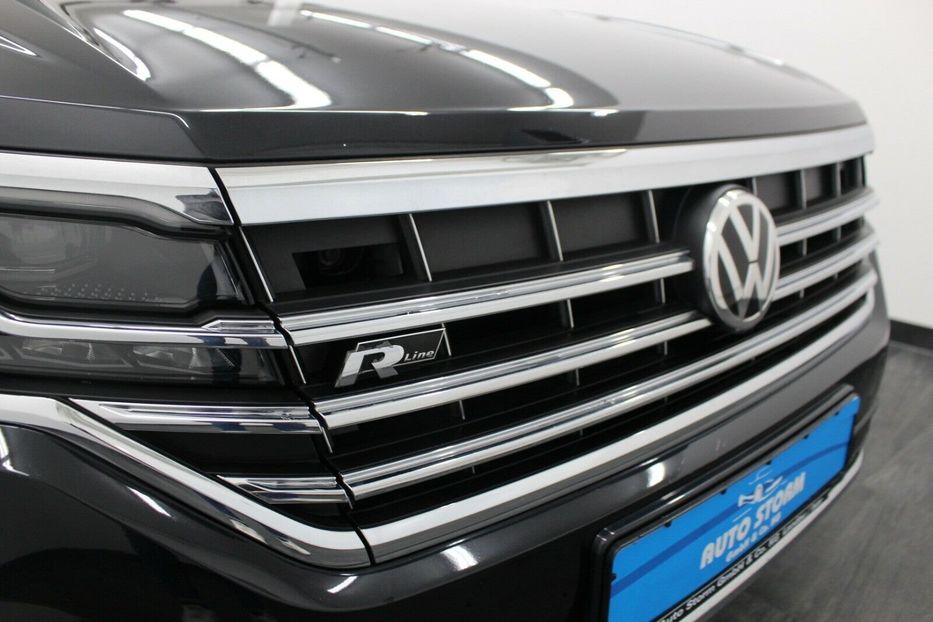 Продам Volkswagen Touareg 4Motion R-Line 2019 года в Киеве