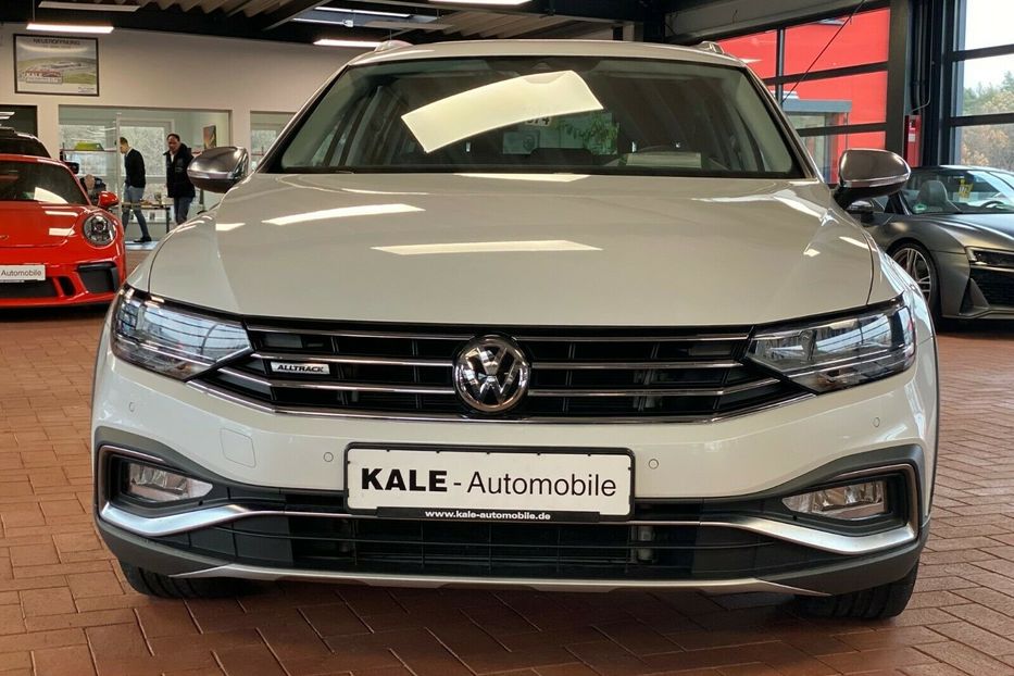 Продам Volkswagen Passat Alltrack 4Motion 2020 года в Киеве